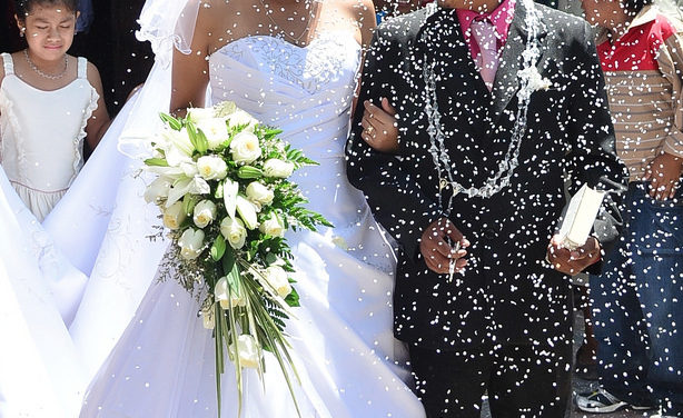 Et si vous participiez à un faux mariage?