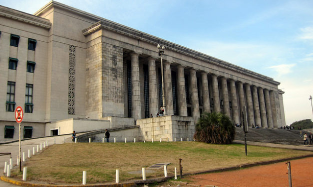 L’Université de Buenos Aires enseigne dans les prisons depuis 30 ans !