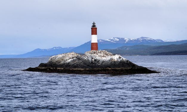 Ushuaïa : Le phare des Éclaireurs !
