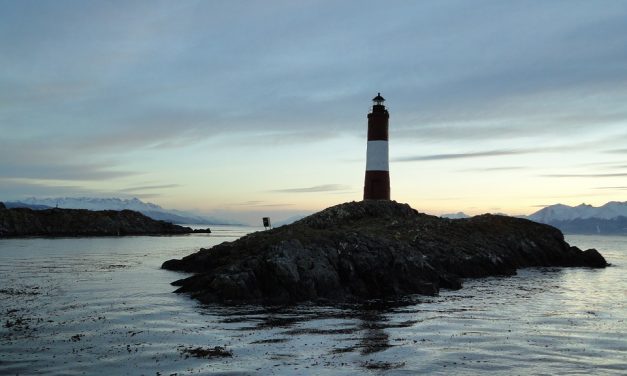 Navigation sur le canal de Beagle
