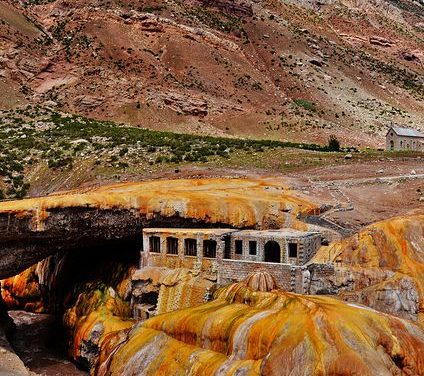 À FAIRE depuis Mendoza : découvrez le “Puente del Inca”